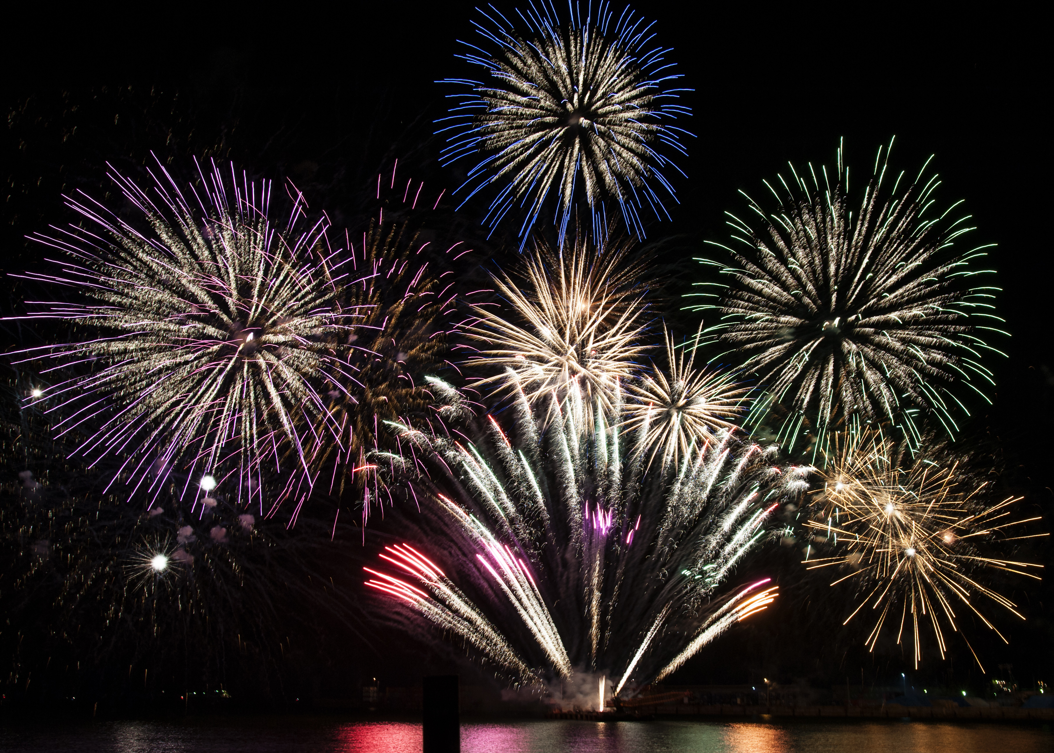 Iwakuni Port Fireworks